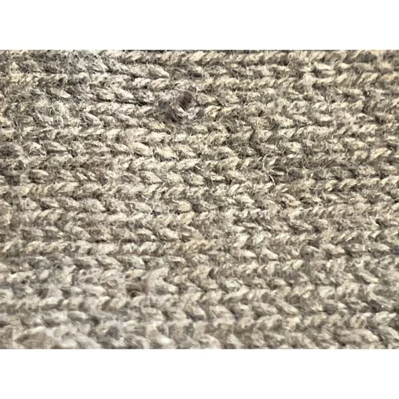 Marc Anthony Knit Sweater Men's Size Large V Neck Thick Sweater - Picture 11 of 11